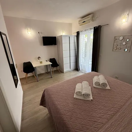 Apartments Matic Baska Voda Room photo